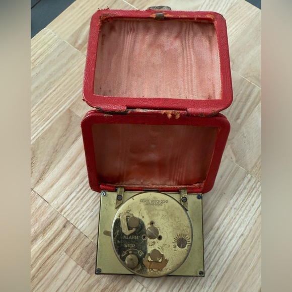 Rensie Travel Alarm Clark Rare Vintage Seven Jewels White Dial Red Leather Case - Picture 7 of 12